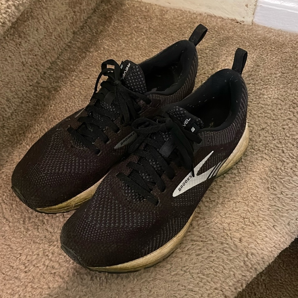 Brooks revel 5